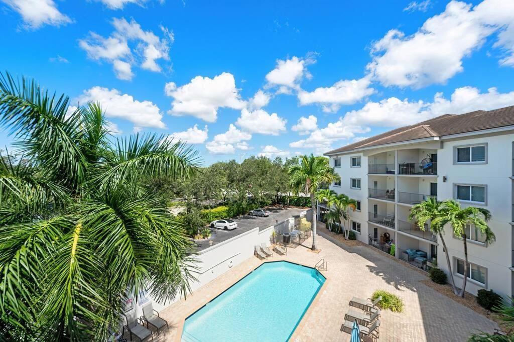 Modern Beach Condo In Central Naples! Dış mekan fotoğraf